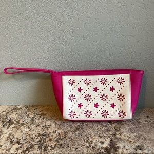 Vera Bradley like new pink/white leather wristlet